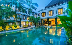 Casa Padma Suites Bali